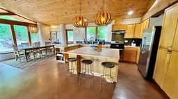 The Moab Pearl Ecolodge I Peaceful Retreat I Private Hot Tub I 360° Views!