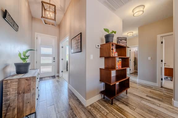 Casa De Red Rock I Pet-Friendly I Pool & Fitness Center I EV Charger