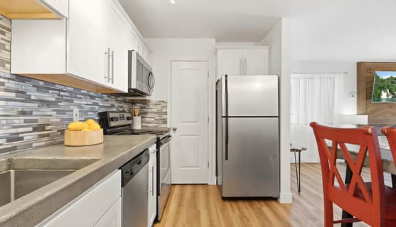 Red Pine | 5 Min Walk to Lift | Pools, Hot Tubs