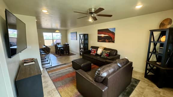 2 King Suites I Pool & Hot Tub I Pet Friendly