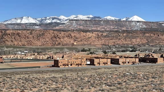 Red Rock Rendezvous I Pool & Hot Tub I Two King Suites